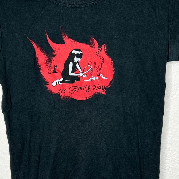 Vintage Emily Strange See Emily Play Graphic Cap Sleeve Tee Shirt XS - Picture 3 of 14